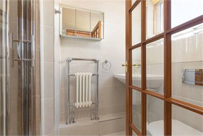 42 Gamekeeper's Road, Edinburgh, EH4 6LS - image 16