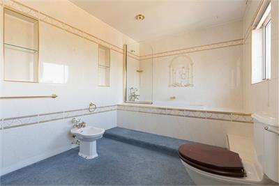 42 Gamekeeper's Road, Edinburgh, EH4 6LS - image 26