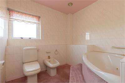 42 Gamekeeper's Road, Edinburgh, EH4 6LS - image 31