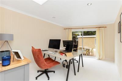 12 Clerwood Terrace, Corstorphine, Edinburgh, EH12 8PG - image 12