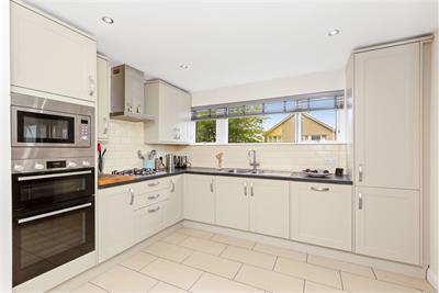 12 Clerwood Terrace, Corstorphine, Edinburgh, EH12 8PG - image 5