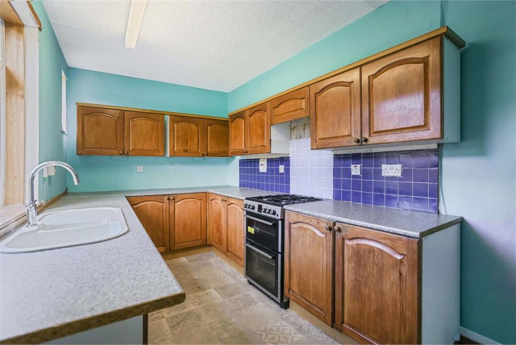 22 Whinney Knowe,
North Queensferry,
Inverkeithing,
KY11 1JL - image 6