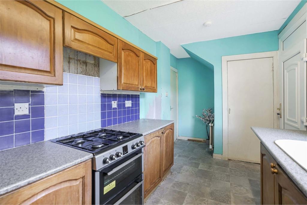 22 Whinney Knowe,
North Queensferry,
Inverkeithing,
KY11 1JL - image 7