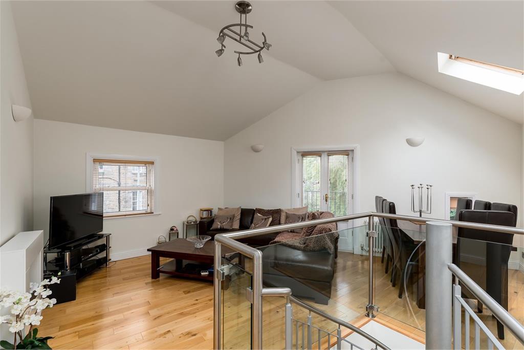 21,
Atholl Crescent Lane,
West End,
Edinburgh,
EH3 8ET - image 7