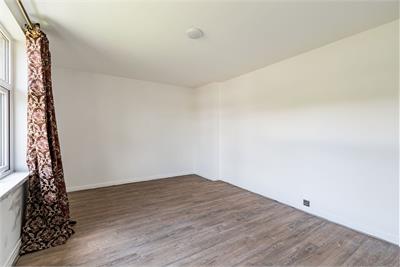 3 Drum Brae Drive, Edinburgh, EH4 7BY - image 11