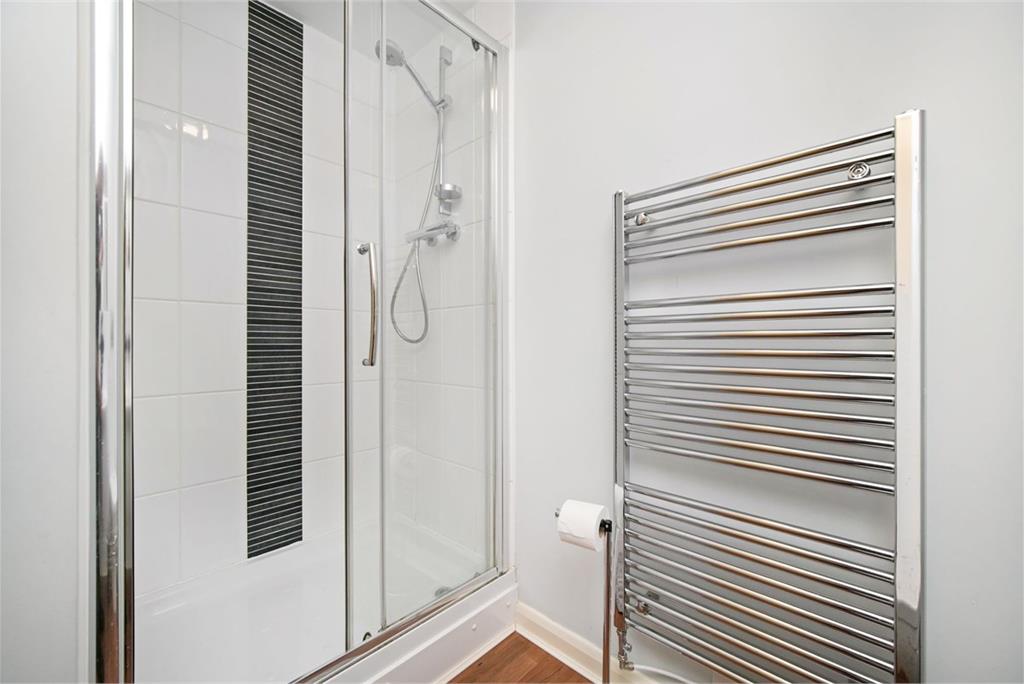 9/4 Hawkhill Close, Leith, Edinburgh, EH7 6FG - image 13