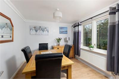 20 Brodick Gardens, Dunfermline, KY11 8ET - image 13