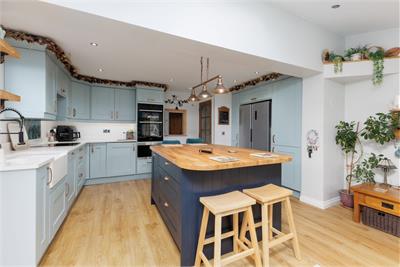 20 Brodick Gardens, Dunfermline, KY11 8ET - image 7