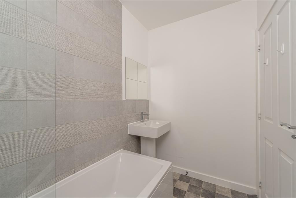 43 Carter Drive,
Edinburgh,
EH17 8GR - image 23
