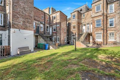 Second Floor Mid Right Flat, 36 Victoria Terrace, Dunfermline, KY12 0LZ - image 16