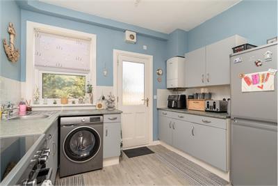 32 Coldingham Road, Eyemouth, TD14 5AW - image 7