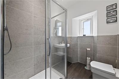 24/6 Duncan Street, Edinburgh, EH9 1SR - image 16