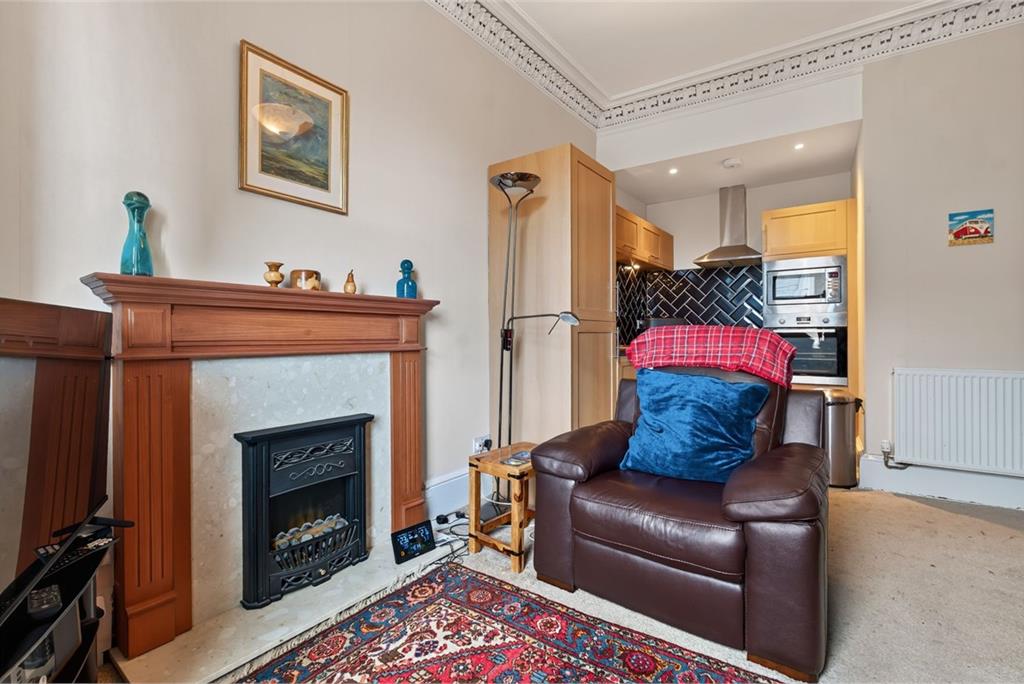 24/6 Duncan Street, Edinburgh, EH9 1SR - image 6