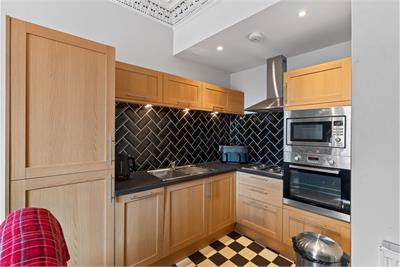 24/6 Duncan Street, Edinburgh, EH9 1SR - image 7