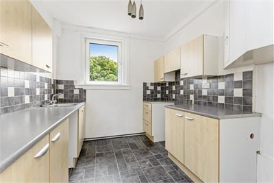 5/5 Parkhead Terrace, EDINBURGH, EH11 4RF - image 4
