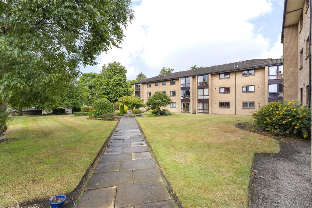 7/4 Gillsland Park,
Merchiston,
Edinburgh,
EH10 5TN - image 19
