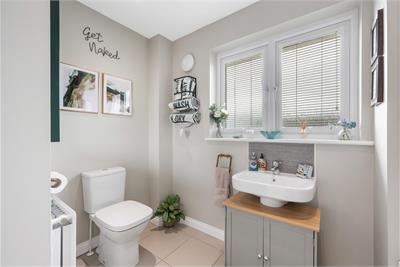 53 Serf Avenue, Dunfermline, KY11 8YZ - image 31