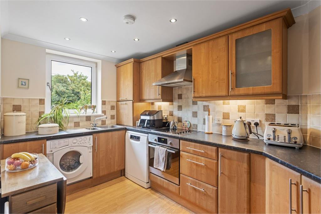 1/10 Ann Terrace, Abbeyhill, Edinburgh EH8 8HN - image 5