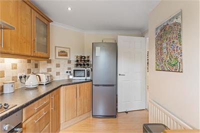 1/10 Ann Terrace, Abbeyhill, Edinburgh EH8 8HN - image 6