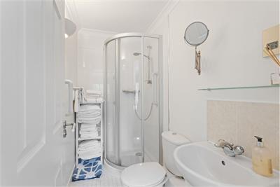 1/10 Ann Terrace, Abbeyhill, Edinburgh EH8 8HN - image 9