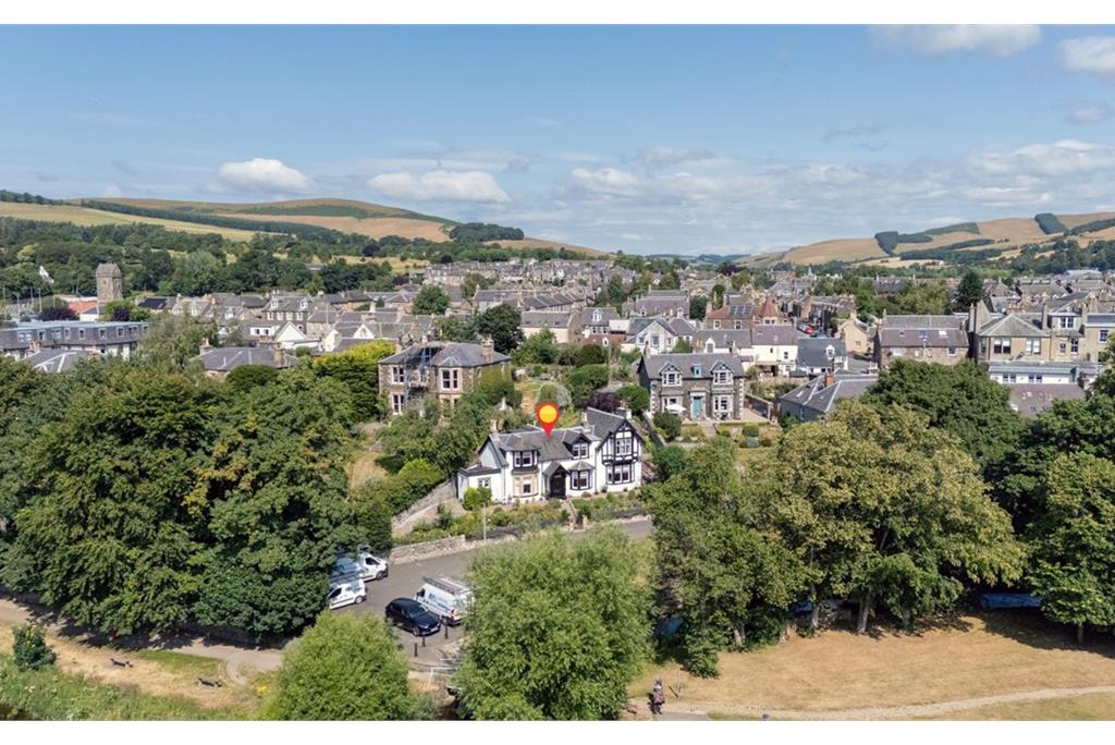 Rosebank, Greenside, Peebles, EH45 8JA - image 1