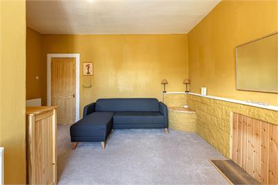 3/3 Noble Place, Hawick, TD9 9QF - image 4
