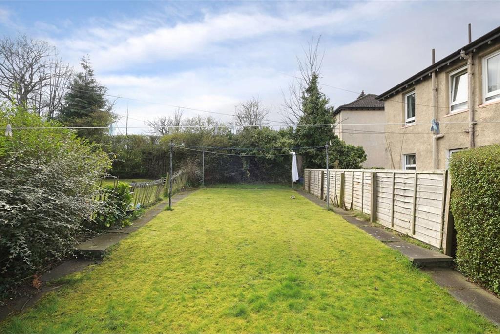 11/3 Sleigh Gardens, Craigentinny, EH7 6EL - image 16