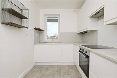 11/3 Sleigh Gardens, Craigentinny, EH7 6EL - image 5
