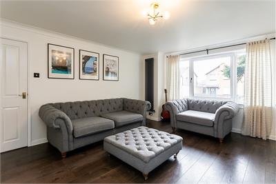 1 Baberton Mains View, Edinburgh, EH14 3BR - image 4
