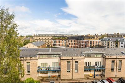27/7 Fettes Row, Edinburgh, EH3 6RL - image 13