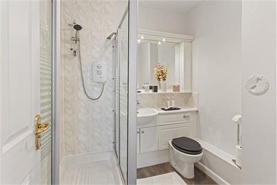 27/7 Fettes Row, Edinburgh, EH3 6RL - image 15
