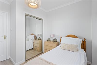 27/7 Fettes Row, Edinburgh, EH3 6RL - image 17