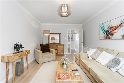 27/7 Fettes Row, Edinburgh, EH3 6RL - image 4