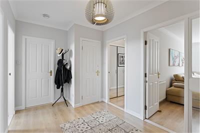 27/7 Fettes Row, Edinburgh, EH3 6RL - image 9