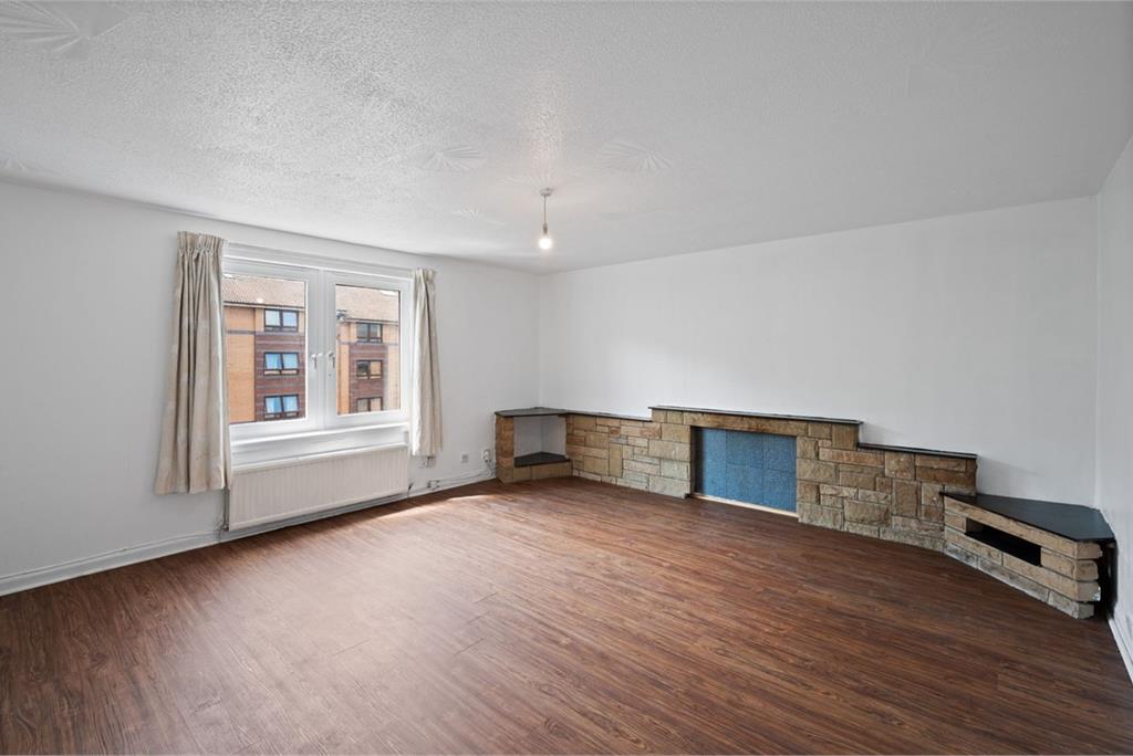 28/5 Springwell Place, Edinburgh, EH11 2HY - image 2