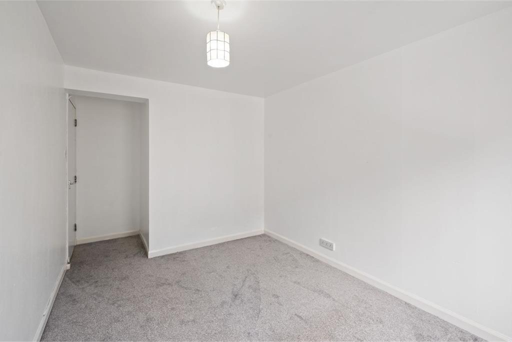 28/5 Springwell Place, Edinburgh, EH11 2HY - image 12