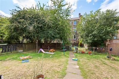 28/5 Springwell Place, Edinburgh, EH11 2HY - image 14