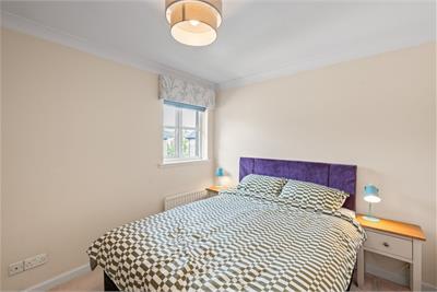 19/16 Russell Gardens, Roseburn, Edinburgh, EH12 5PP - image 9