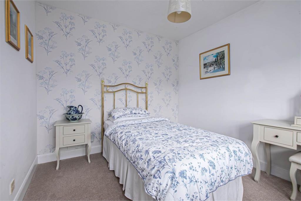 1 Blackwood Court, Dunfermline, KY11 8TF - image 13