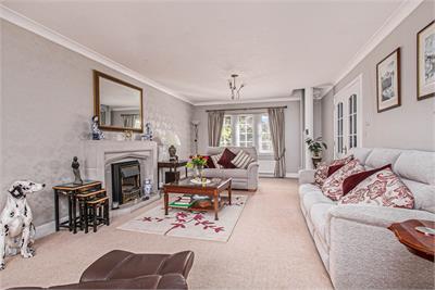 1 Blackwood Court, Dunfermline, KY11 8TF - image 3