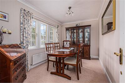 1 Blackwood Court, Dunfermline, KY11 8TF - image 7