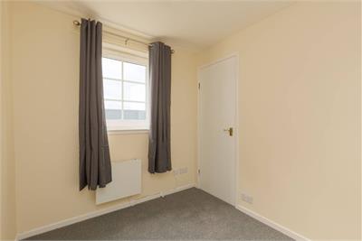 8/4 Grandfield, Trinity, Edinburgh, EH6 4TJ - image 10
