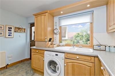 1 Felkington Avenue, Crail, Anstruther, KY10 3XP - image 2