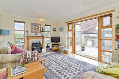 1 Felkington Avenue, Crail, Anstruther, KY10 3XP - image 4