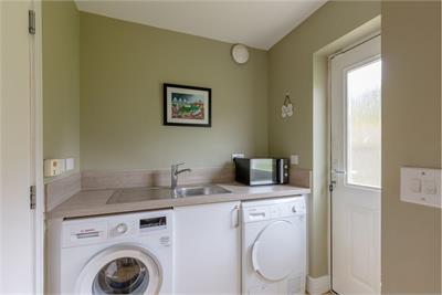4 Greenstone Loan, Ratho, EH28 8AG - image 11