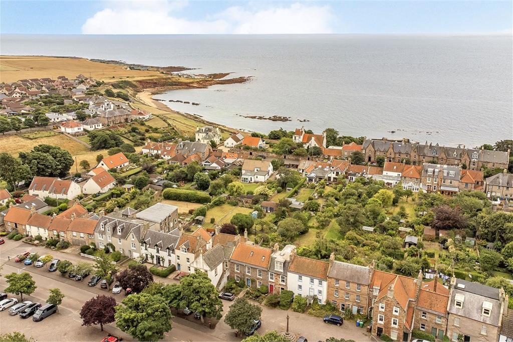 32 Marketgate South,
Crail,
Anstruther,
KY10 3TL - image 15