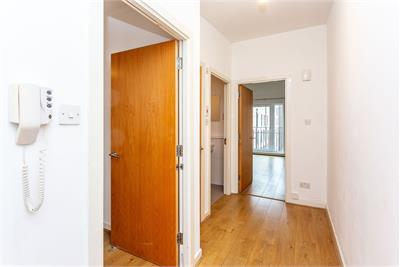 8/24 Salamander Court, Edinburgh, EH6 7JN - image 12