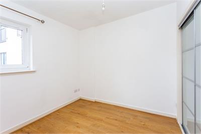 8/24 Salamander Court, Edinburgh, EH6 7JN - image 14