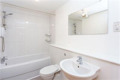 8/24 Salamander Court, Edinburgh, EH6 7JN - image 15
