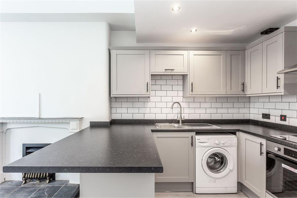 46/3 Albion Road,
Edinburgh,
EH7 5QU - image 7